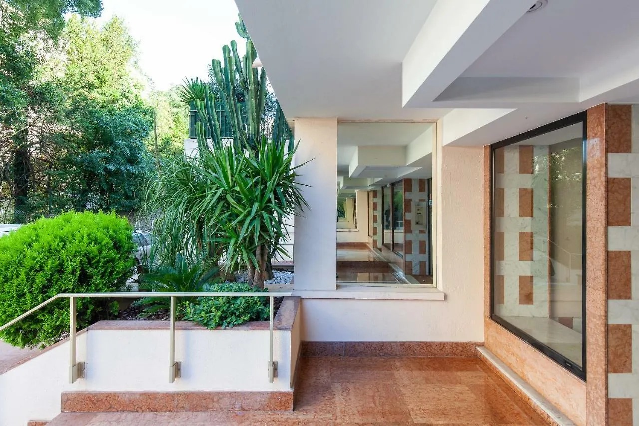 Cannes Centre Ville 0*,  צרפת